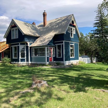 Victorian Guest Getaway-20Mins To Glacier National Park-10Mins To Airport! Columbia Falls Buitenkant foto