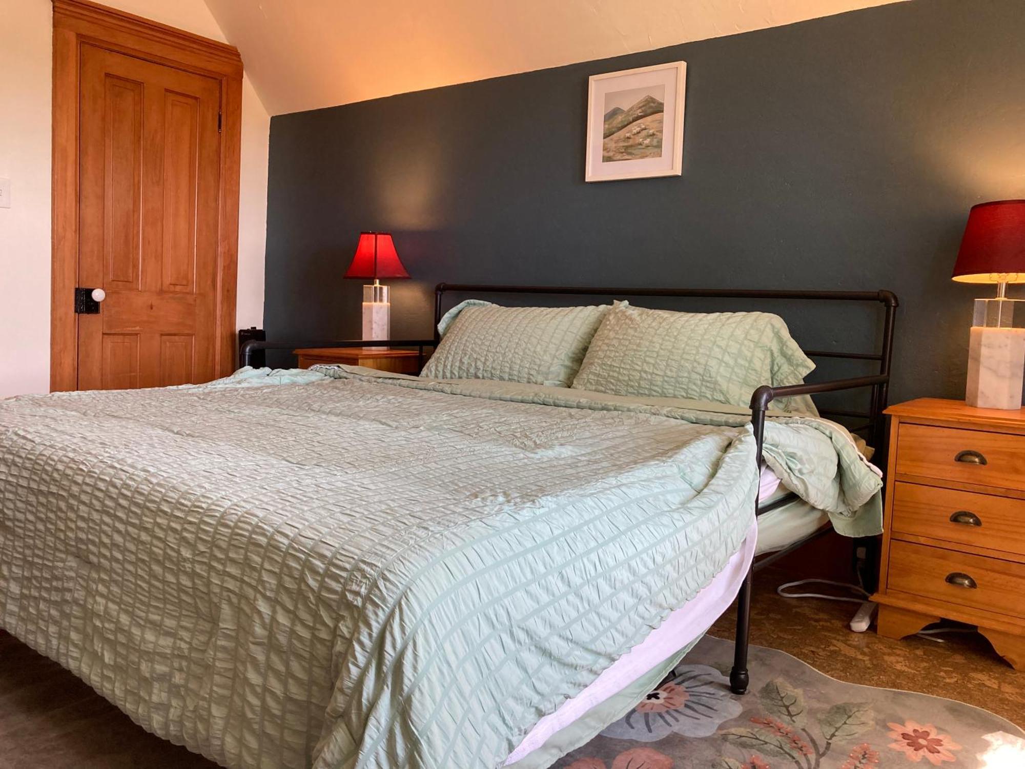 Victorian Guest Getaway-20Mins To Glacier National Park-10Mins To Airport! Columbia Falls Buitenkant foto